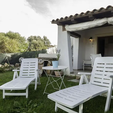 Aria Di Vacanza-maestrale Porto San Paolo (Sardinia)